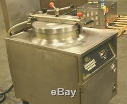 BKI FKM-FC Commercial Pressure Fryer Tony # 303 886 8005 shipping referral $375