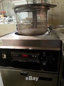 GILES GEF-720 70lbs. ROUND KETTLE FRYER with BASKET LIFT With FILTER SYSTEM 208/3