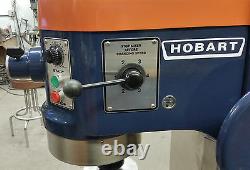 Hobart 60 qt Mixer with bowl, paddle, dough hook & whip 220 volt Single phase