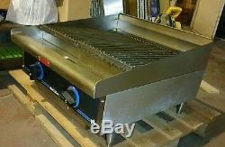 New! Gas Charbroiler radiant 24 Star-Max (6124RCBF)