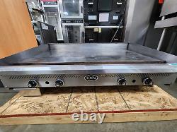 Royal 48 Thermostatic Natural Gas Griddle