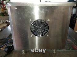 Vollrath 35 Plate Activated Countertop Cheese Melter 208V