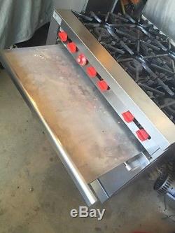 Vulcan 36 inch stove six (6) burner Commercial With Hood Model #VG36-66 READ