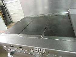 Vulcan 60 Electric Hot Top Range with 24 Griddle EV6022-3HT24G208