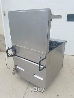 Vulcan Heavy Duty 36 Range With Convection Oven on Casters